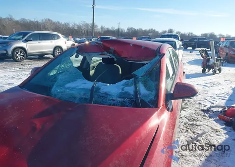 2017 Hyundai Elantra Se z USA, uszkodzony, nr VIN 5NPD84LF5HH009356